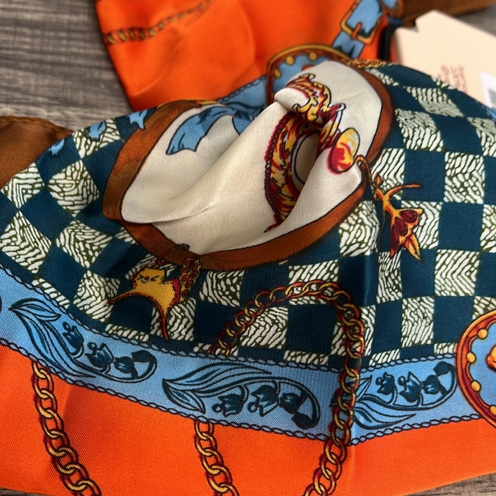 ⚜️ Camila Coelho Scarf 🧡🤎 - Picture 8 of 8